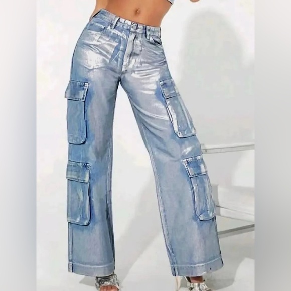 Platinum Glam Luxe Cargo Jeans - Picture 8 of 16